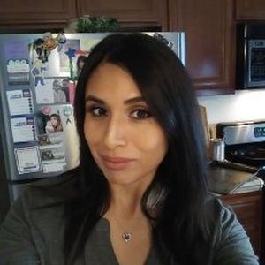 Meet your Posher, Daniela